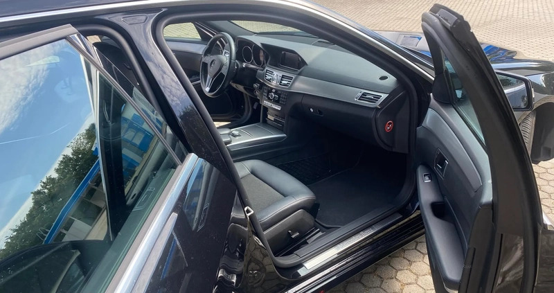 Mercedes-Benz Klasa E cena 66500 przebieg: 160000, rok produkcji 2014 z Olszyna małe 232